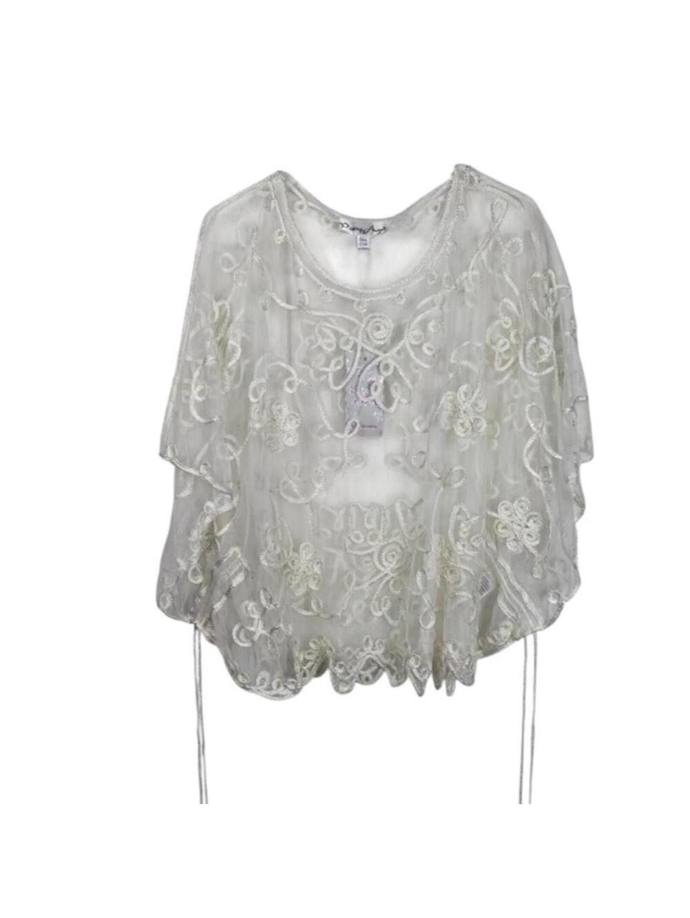 Women's Cream and White Blous - Picture 2 of 3